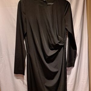 Chic Black Long-Sleeve Midi Dress